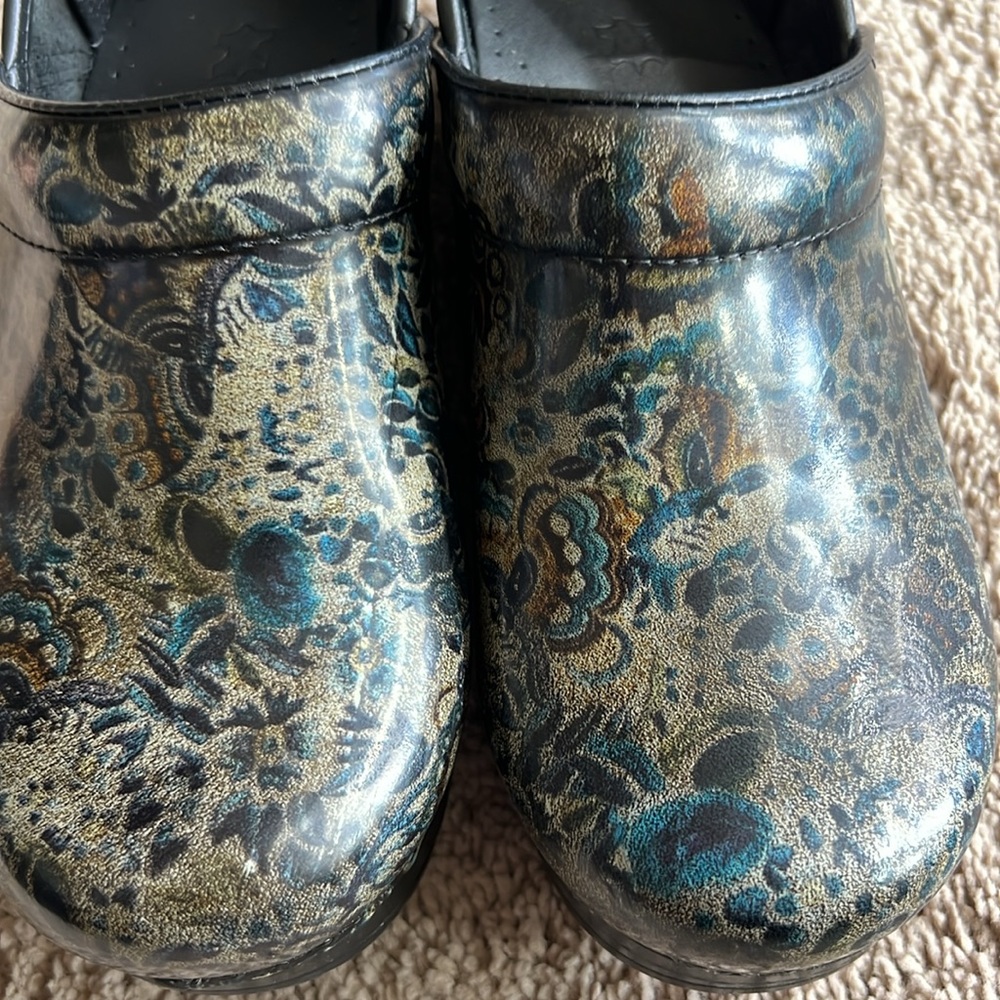 Dansko Clogs - Picture 6 of 7